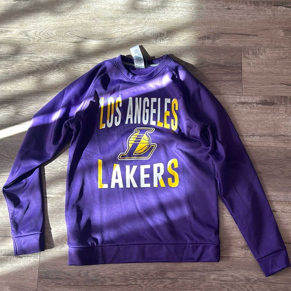 Los Angeles Lakers long sleeve